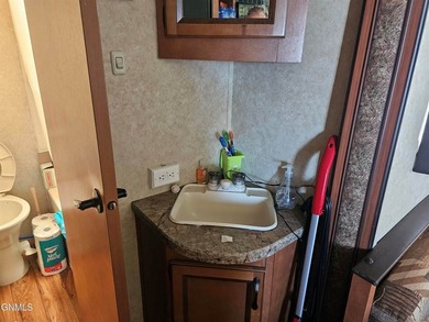 Welcome to The Seclusion Development at Douglas Bay. This - photo 16