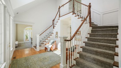 Nestled in a prime Alpine location, this spacious and - photo 7