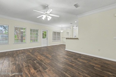 PRISTINE, MOVE IN READY & IN THE HEART OF OCEAN SPRINGS! This - photo 5