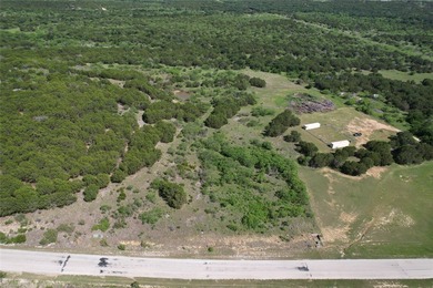 Five mostly level acres with a panoramic view. Property has a - photo 1