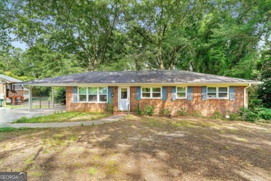 Lake Home For Sale in Hartwell, Georgia