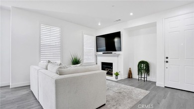 Modern Elegance Meets Resort Living in Ladera Ranch. Welcome to - photo 4