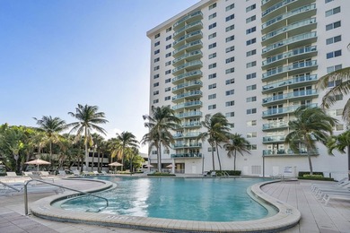 Bright 1BR/1BA residence in Sunny Isles presenting a renewed - photo 31