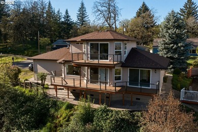 Perched at the end of a peaceful cul-de-sac in sought-after - photo 33