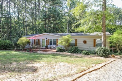 Lake Sinclair Home For Sale in Eatonton Georgia