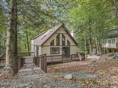 Wildwood Lake Home For Sale in Lake Ariel Pennsylvania