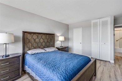 It's all about the View. Totally Renovated with an Open Kitchen - photo 15