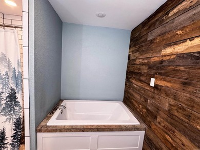 This home features a charming interior and comprises generous - photo 18