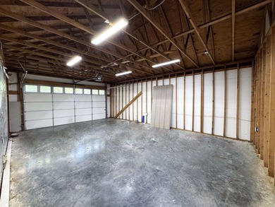 This home features a charming interior and comprises generous - photo 23