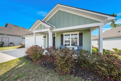 Hammock Lake  Home For Sale in Lake Park Georgia