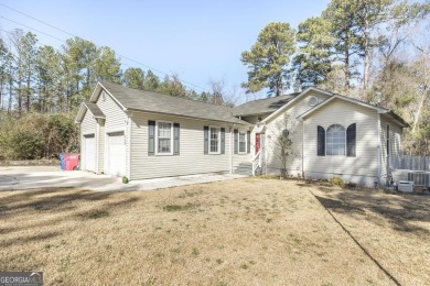 Lake Home For Sale in Macon, Georgia