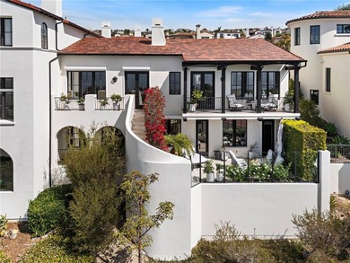 Perched just above the Pacific in Crystal Cove, this exceptional - photo 2
