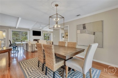 Welcome to your new sanctuary! Nestled in a serene neighborhood - photo 7