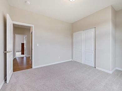 Lots of modern comfort on a large lot is ready to be yours in - photo 21