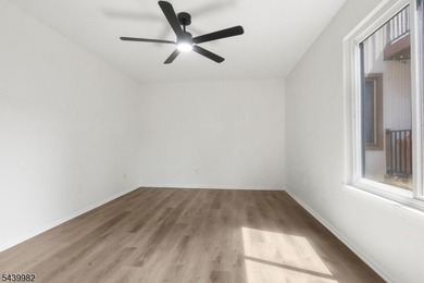 Turnkey fully renovated multi-level condo that checks every box! - photo 25