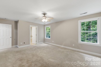 Welcome to your dream home! Discover your perfect retreat in the - photo 31