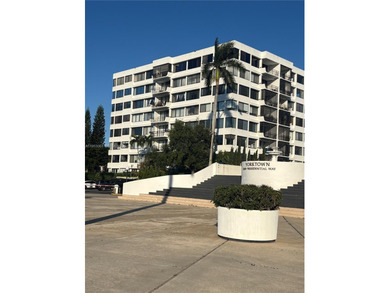 Beautiful 2-bedroom, 2-bathroom apartment, impeccably maintained