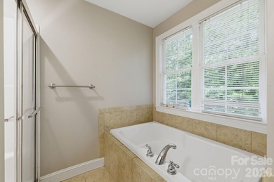 Welcome to your dream home! Discover your perfect retreat in the - photo 33