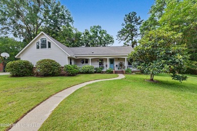 MULTIPLE OFFERS : HIGHEST /BEST DUE BY 6/23/2026 BY 5PM - photo 1