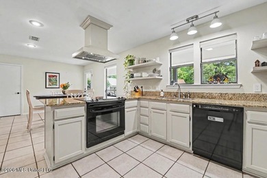 MULTIPLE OFFERS : HIGHEST /BEST DUE BY 6/23/2026 BY 5PM - photo 9