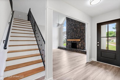 LIFE ON THE LAKE!! GORGEOUS TOTALLY RENOVATED HOME WITH THE MOST - photo 8