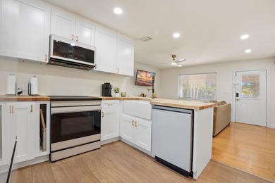 Welcome to this charming Fort Lauderdale home ideally located - photo 7