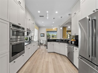 Experience *better than new* luxury in the gated University Park - photo 16