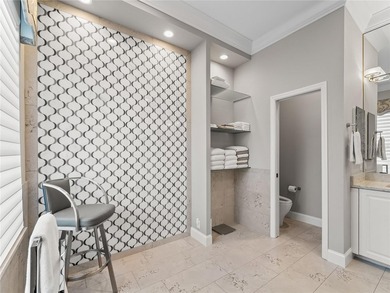 Experience *better than new* luxury in the gated University Park - photo 27