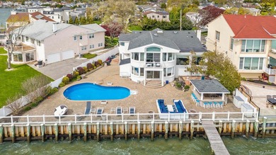 Welcome to a rare and exceptional waterfront in the heart of - photo 38