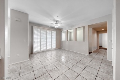 Prime Henderson location! Beautifully 3 bed/den 2 bath