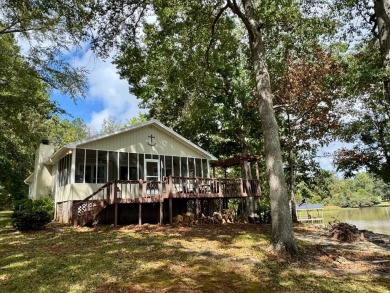 Lake Sinclair Home For Sale in Eatonton Georgia