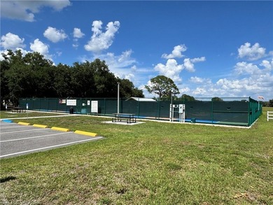 INVESTOR ALERT - PRICED BELOW CURRENT APPRAISAL FOR FAST SALE AT - photo 32