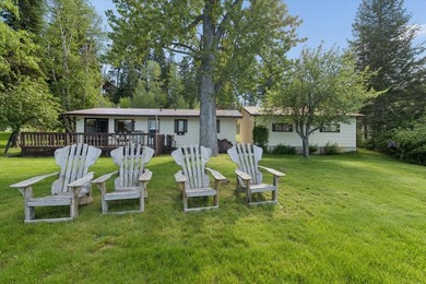 Discover the perfect lake retreat with this charming cabin on - photo 5