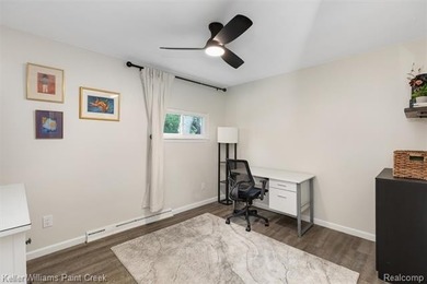 Welcome to 3815 Edgecrest St, a beautiful home in the heart of - photo 10