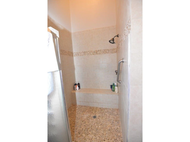 Big price reduction on two lots and potential 4 bedroom housee - photo 10