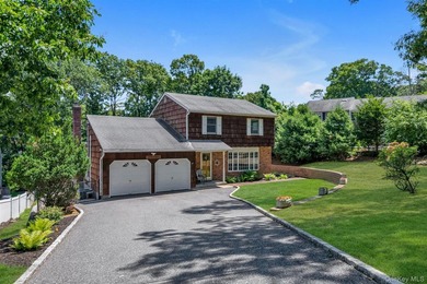 Welcome to this beautifully maintained Colonial that exudes - photo 27