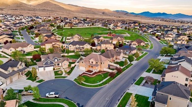 Welcome to this beautifully updated home in the heart of - photo 9