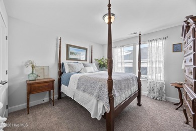 Located in the Summer Bay Villas neighborhood, this beautifully - photo 33