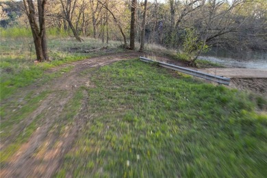Fantastic opportunity to own a one of a kind property located - photo 7