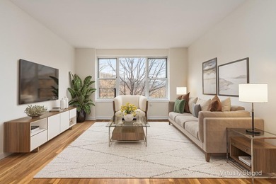 Hudson River Home Sale Pending in New York (Manhattan) New York
