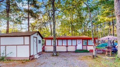 Shohola Lake Home For Sale in Shohola Pennsylvania