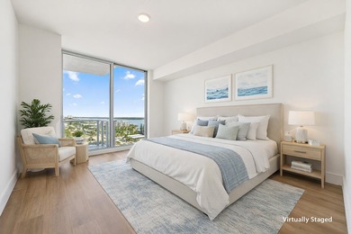 Perched on the 15th floor, this brand-new waterfront residence - photo 14