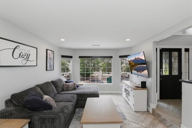 Welcome to this beautifully maintained 4 bedroom, 2.5 bath home - photo 10