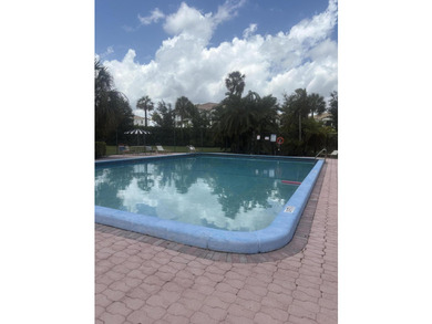 Beautifully updated 2-bedroom, 2-bath condo located in the - photo 21