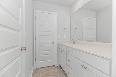 RARE LAKEFRONT PRIVACY IN THE HEART OF MYRTLE BEACH!! Welcome to - photo 22