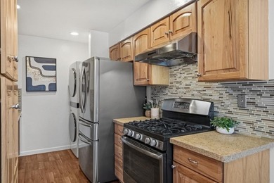 Welcome home to this beautifully updated townhome nestled in a - photo 9