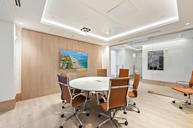Perched on the 15th floor, this brand-new waterfront residence - photo 36