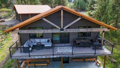 Lake Roosevelt Custom-Built Home in Fruitland, Washington - photo 29