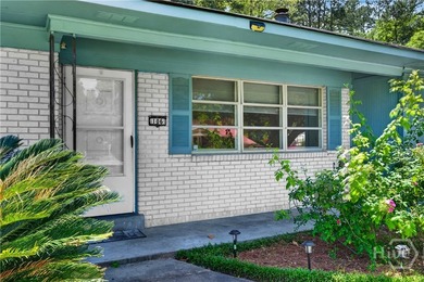 Welcome to 106 Winding Way in Savannah, GA. This four-sided - photo 5