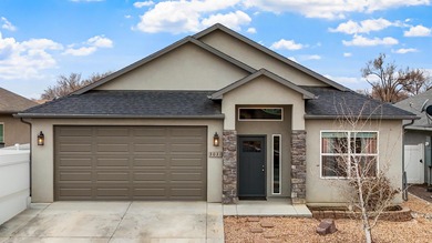 Colorado River Home For Sale in Grand Junction Colorado